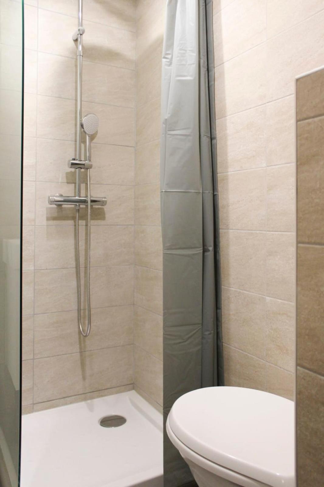 Appartement Beautiful 2 Steps From The Musee Grevin *